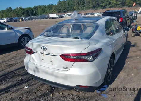 2021 Toyota Camry Xle Awd из США, поврежденный, VIN 4T1F11BK1MU032591